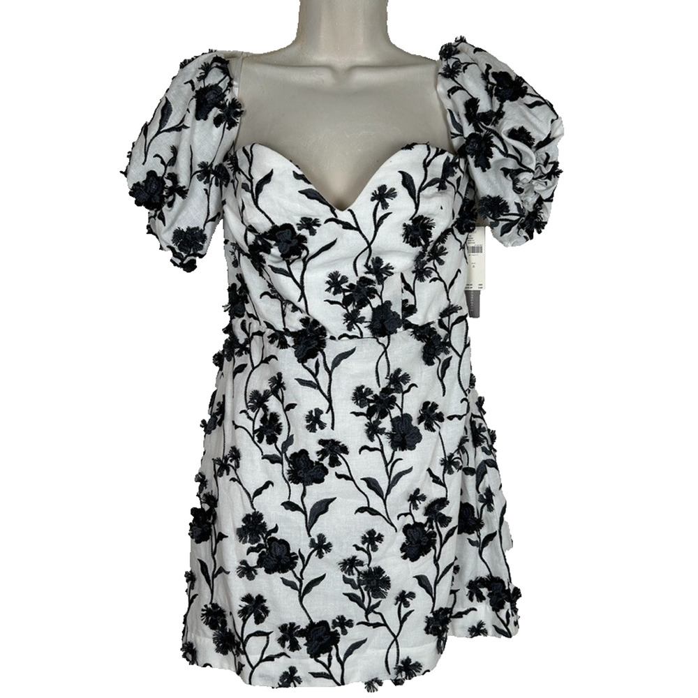 NWT Anthropologie Sabrina mini dress Sz 8 puff sleeve applique Coquette Romantic